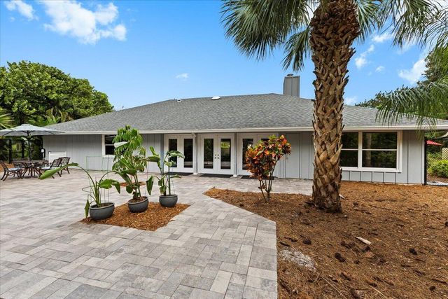 1938 SW Winners Drive, Palm City, FL 34990