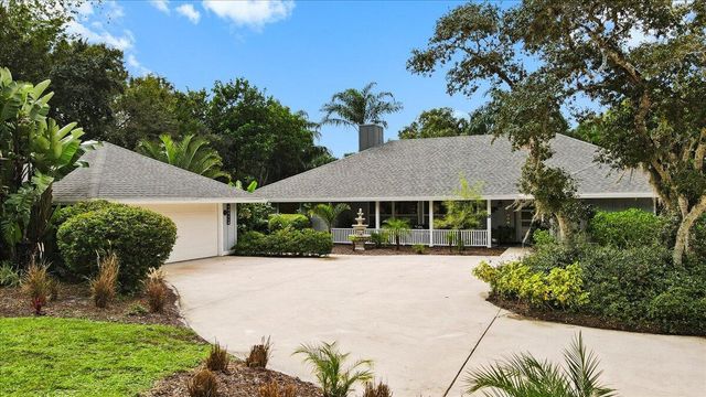 1938 SW Winners Drive, Palm City, FL 34990