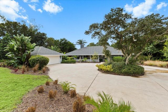 1938 SW Winners Drive, Palm City, FL 34990