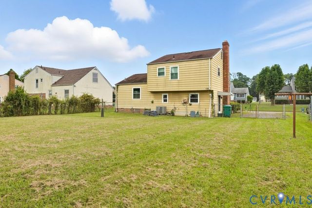 2905 Watts Ln, Richmond, VA 23223