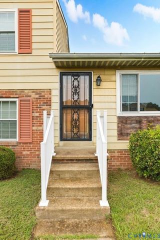 2905 Watts Ln, Richmond, VA 23223