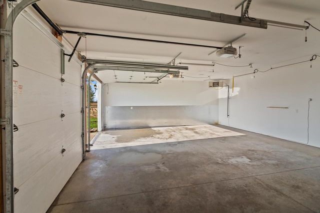 7164 Hospital ROAD, Burlington, WI 53105