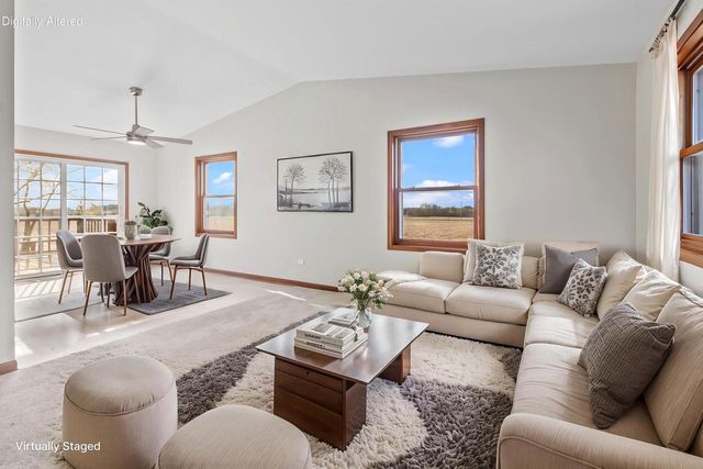 7164 Hospital ROAD, Burlington, WI 53105