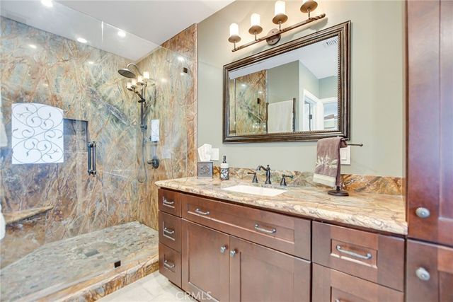 1720 E Walnut Creek Parkway, West Covina, CA 91791