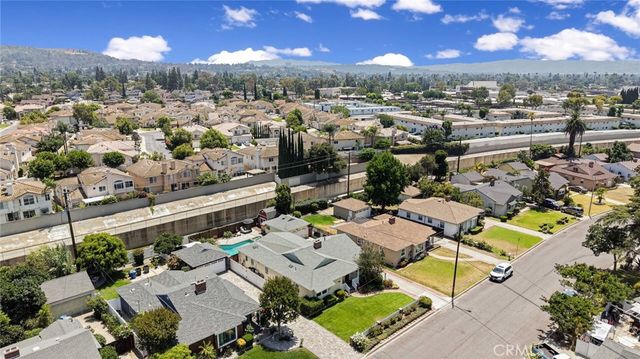 1720 E Walnut Creek Parkway, West Covina, CA 91791