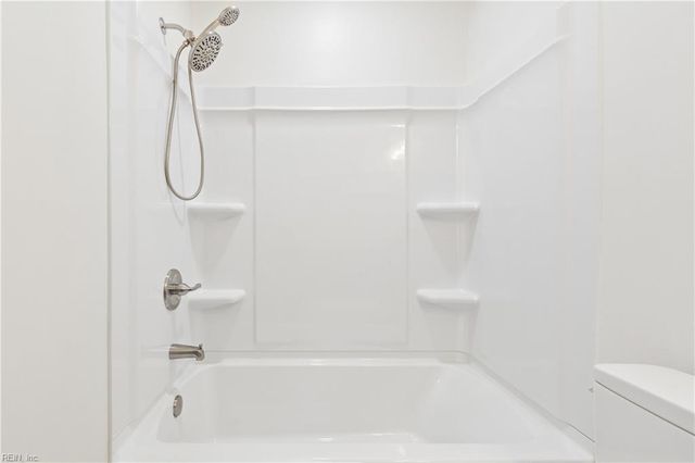 285 Ferdinand CIR, Virginia Beach, VA 23462