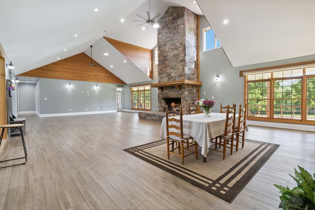 1599 Woodlake Road, Midway, KY 40347
