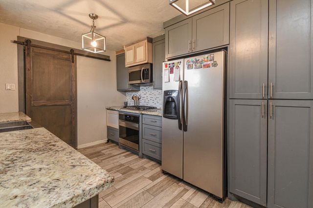 1212 Fresa Road, Pasadena, TX 77502