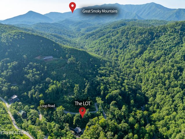 Loop Rd, Gatlinburg, TN 37738
