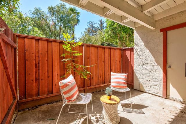 2625 Keystone Avenue 102, Santa Clara, CA 95051