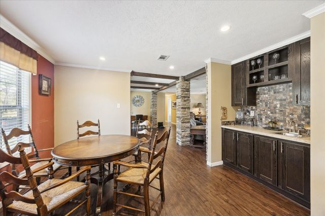 4835 Fm 1452 W, Madisonville, TX 77864