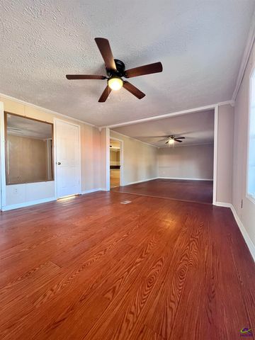 103 Henderson Springs Road, Elko, GA 31025