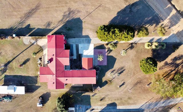 103 Henderson Springs Road, Elko, GA 31025