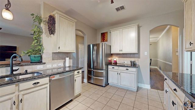 406 Shire Court, Celina, TX 75009