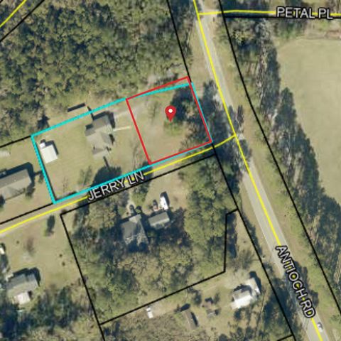 4962 Antioch Road, Crestview, FL 32536