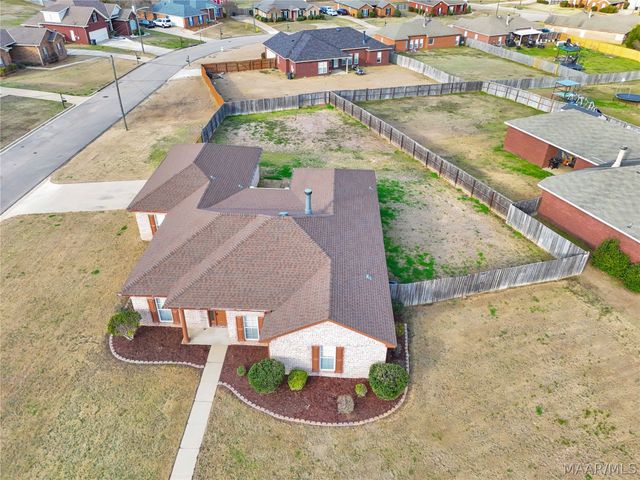 626 OLD CAMP Court, Pike Road, AL 36064