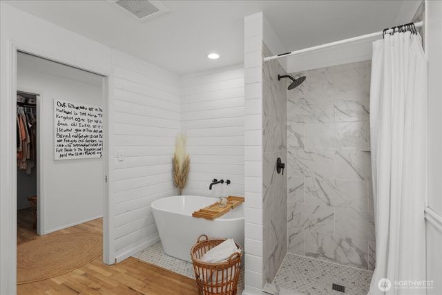 21520 50th Avenue NW, Stanwood, WA 98292