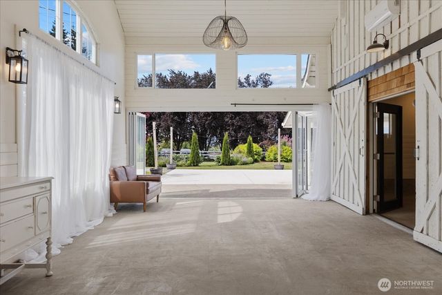 21520 50th Avenue NW, Stanwood, WA 98292