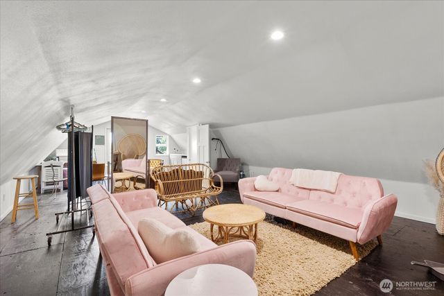 21520 50th Avenue NW, Stanwood, WA 98292