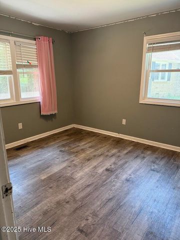 104 King Richard Court, Jacksonville, NC 28546