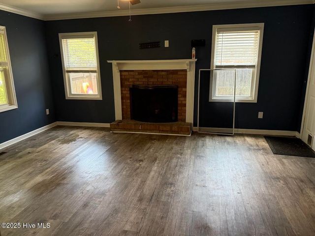 104 King Richard Court, Jacksonville, NC 28546