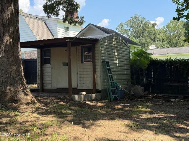 104 King Richard Court, Jacksonville, NC 28546