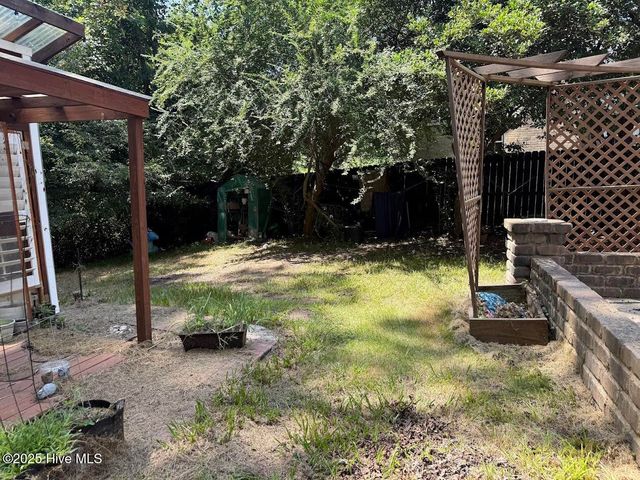 104 King Richard Court, Jacksonville, NC 28546