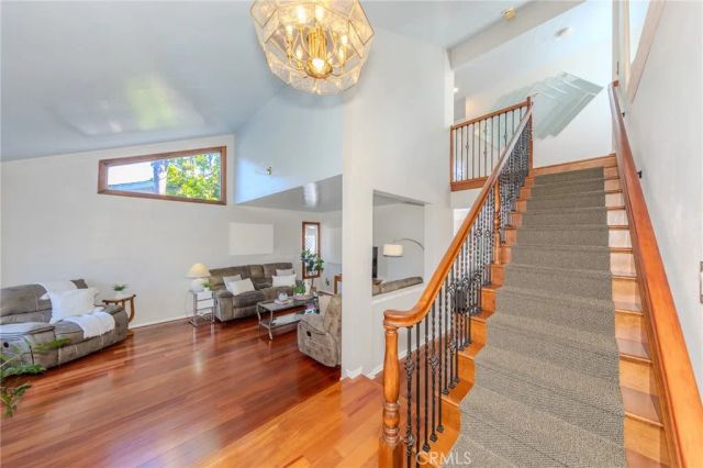 8712 Mossford Dr., Huntington Beach, CA 92646