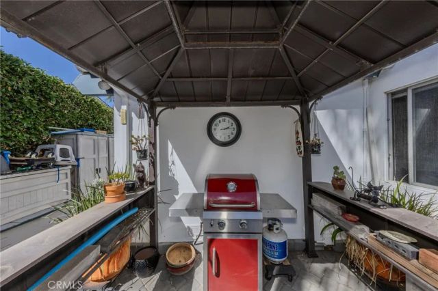 8712 Mossford Dr., Huntington Beach, CA 92646