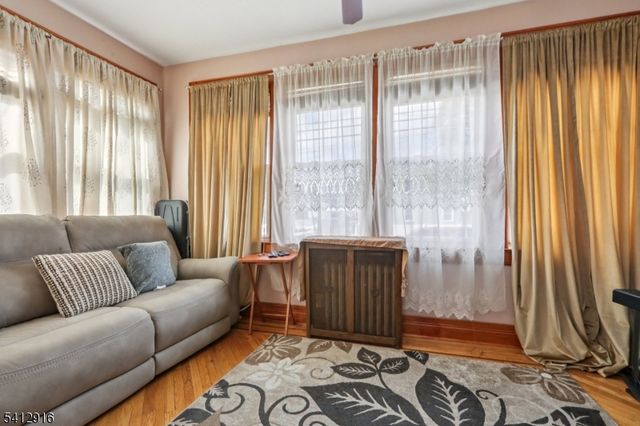 274 Ellery Ave, Newark City, NJ 07106