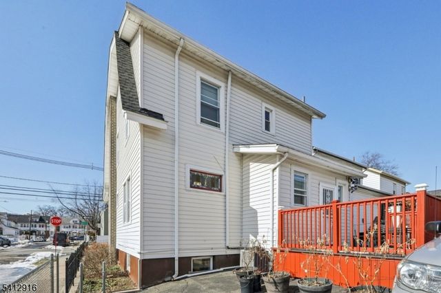 274 Ellery Ave, Newark City, NJ 07106