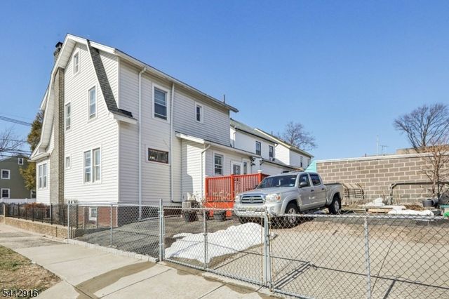 274 Ellery Ave, Newark City, NJ 07106