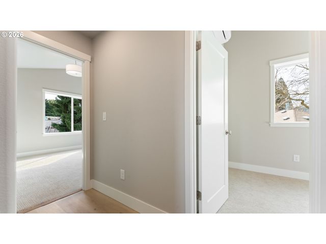 9410 N ST. LOUIS Ave, Portland, OR 97203