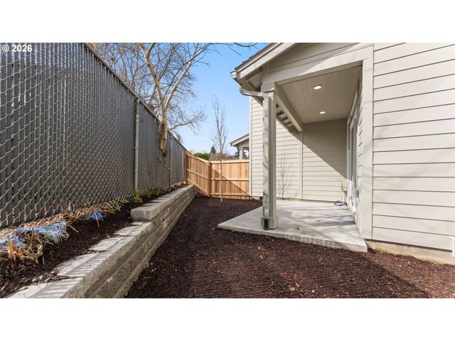 9410 N ST. LOUIS Ave, Portland, OR 97203