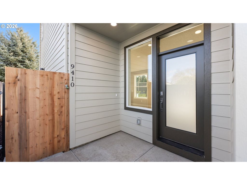 9410 N ST. LOUIS Ave, Portland, OR 97203