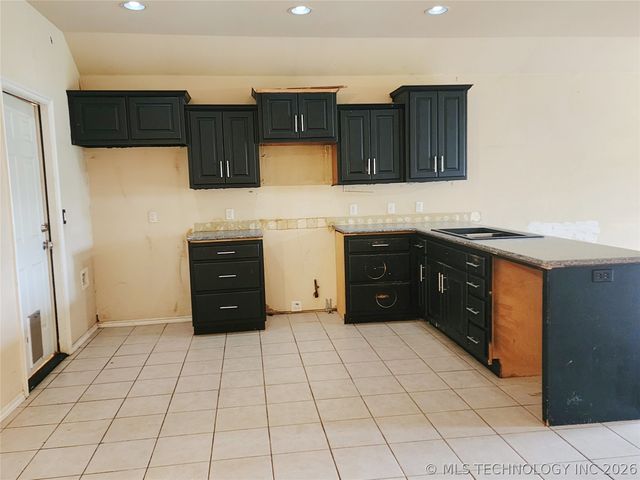 418 N 6th Street, Collinsville, OK 74021
