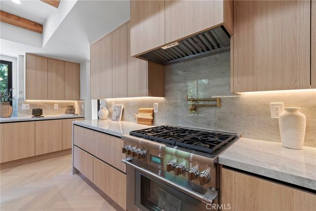 4437 Balboa, Encino, CA 91316