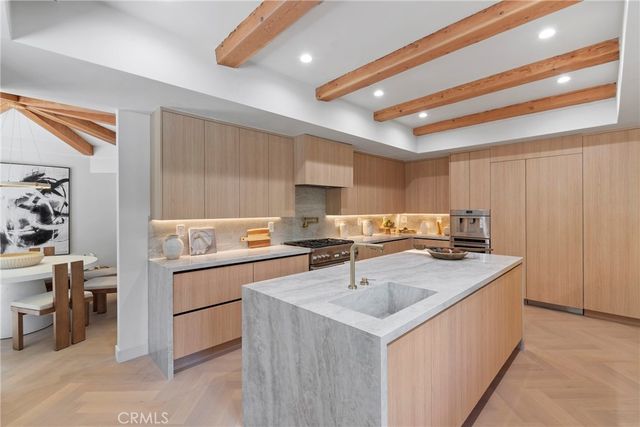 4437 Balboa, Encino, CA 91316