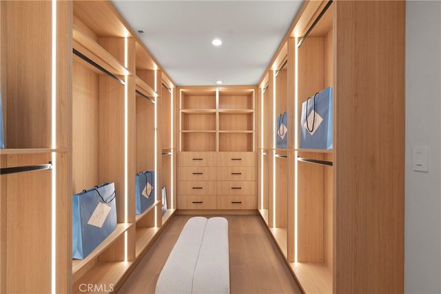 4437 Balboa, Encino, CA 91316