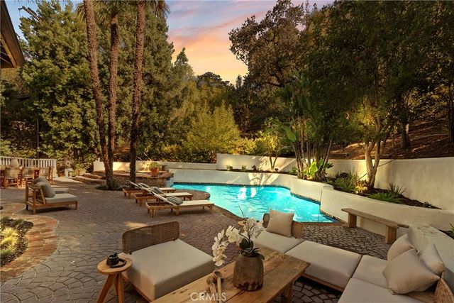 4437 Balboa, Encino, CA 91316