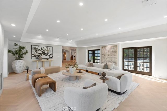 4437 Balboa, Encino, CA 91316