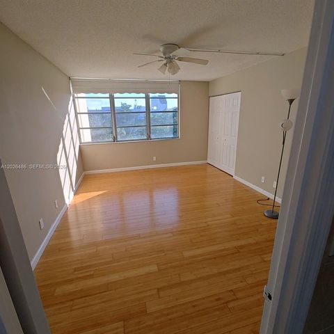 7051 Environ Blvd 433, Lauderhill, FL 33319