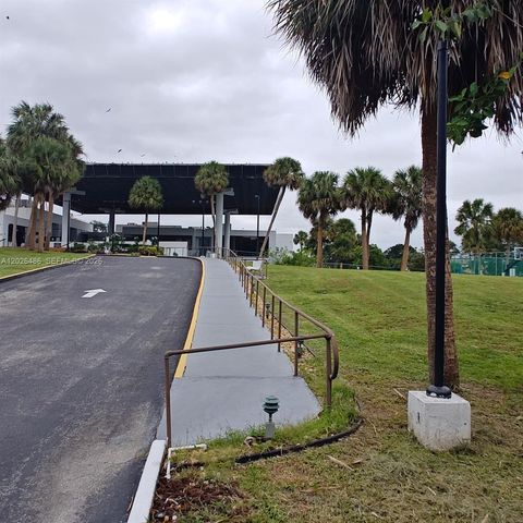 7051 Environ Blvd 433, Lauderhill, FL 33319