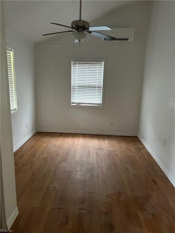 1521 Indian River Rd RD, Virginia Beach, VA 23456