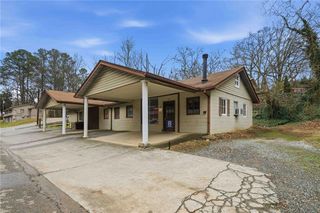 520 Waleska Road/Reinhardt College Parkway, Canton, GA 30114