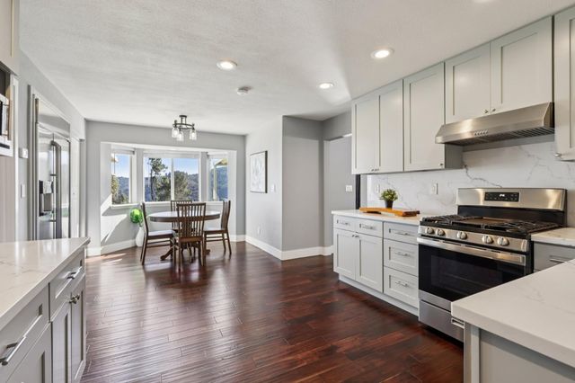 30680 Loma Chiquita Road, Los Gatos, CA 95033