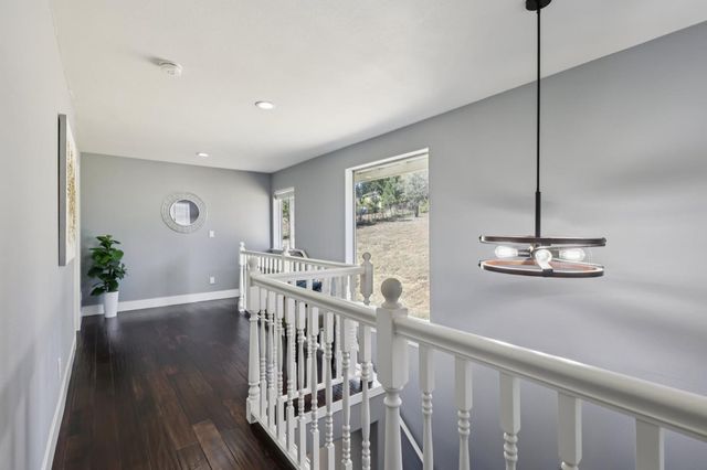 30680 Loma Chiquita Road, Los Gatos, CA 95033