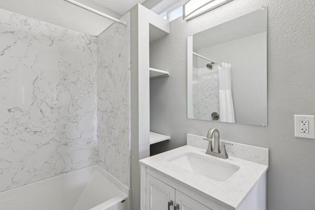 30680 Loma Chiquita Road, Los Gatos, CA 95033