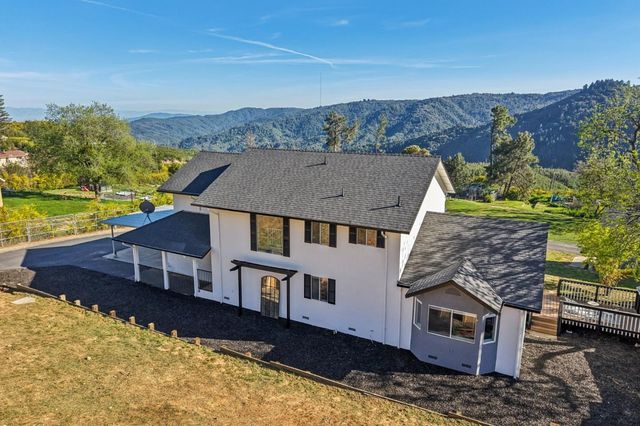 30680 Loma Chiquita Road, Los Gatos, CA 95033