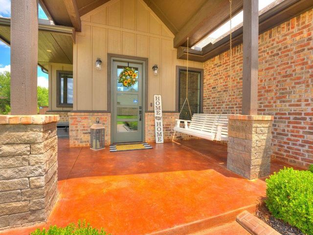 5000 McCann Court, Mustang, OK 73064